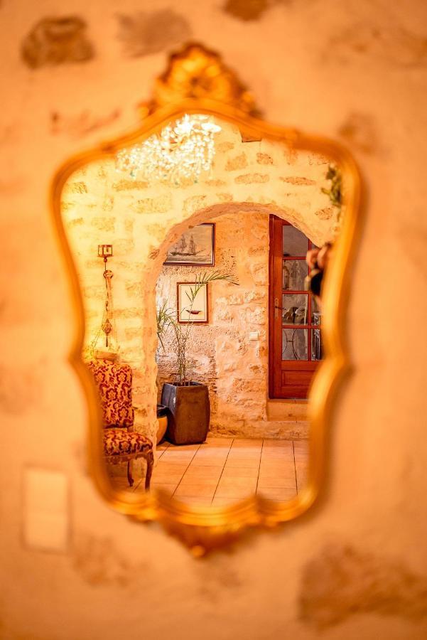 Domaine De La Croix Du Vexin Bed and Breakfast Themericourt Εξωτερικό φωτογραφία